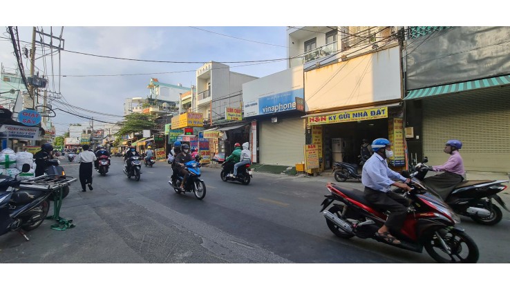 Cho thuê nhà Mặt Tiền Sơn Kỳ, 80m²,3Lầu - GẦN AEON - ĐH CÔNG THƯƠNG